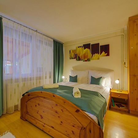 Maria Apartman Hajduszoboszlo Bagian luar foto