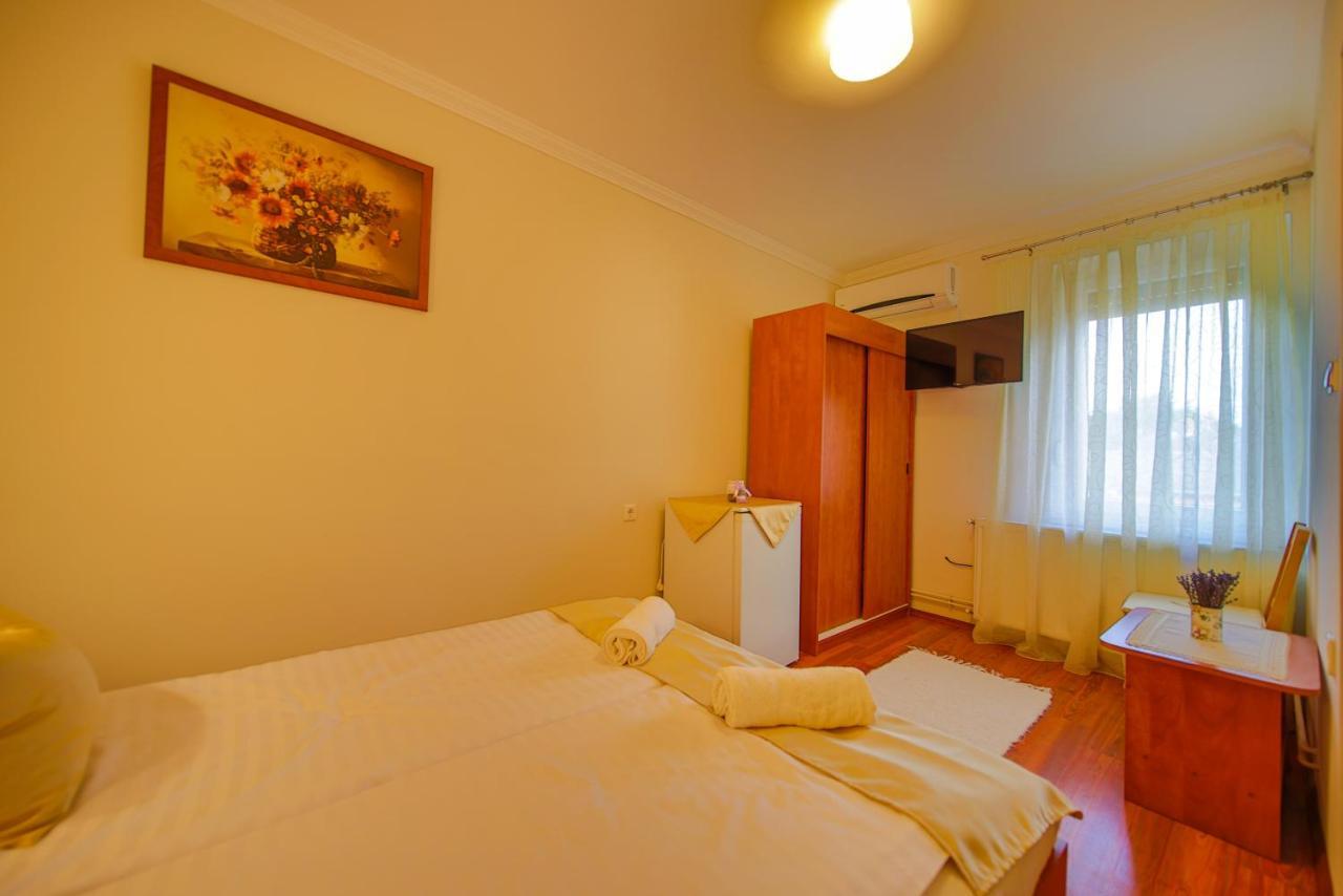 Maria Apartman Hajduszoboszlo Bagian luar foto