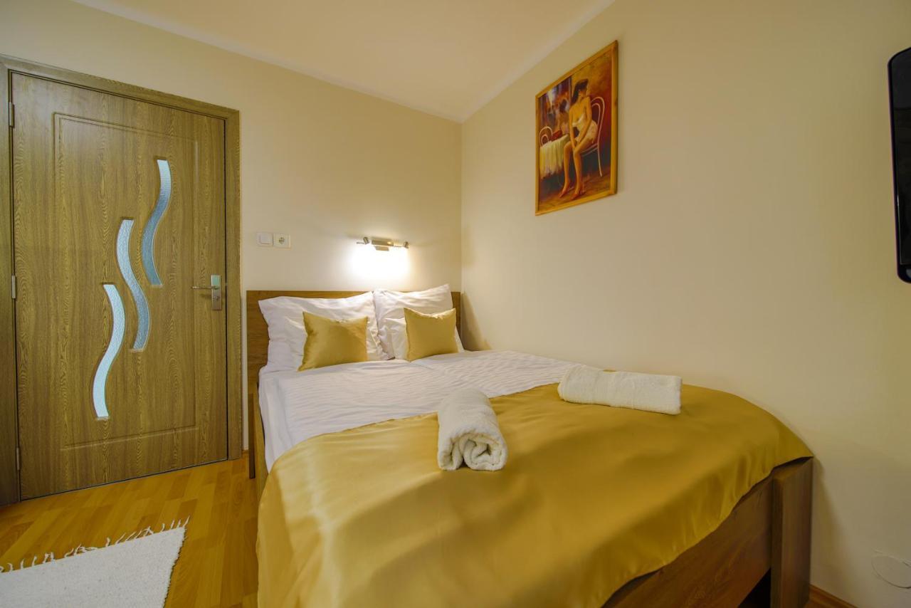 Maria Apartman Hajduszoboszlo Bagian luar foto
